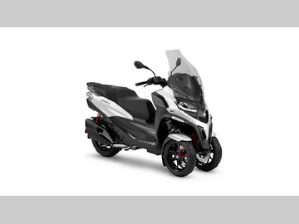 2026 Piaggio MP3 400 HPE Sport - € 13.350 (1/1)