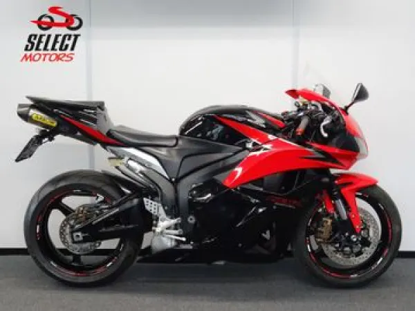 2010 Honda CBR 600 RR C-ABS - €7,890 (1/1)