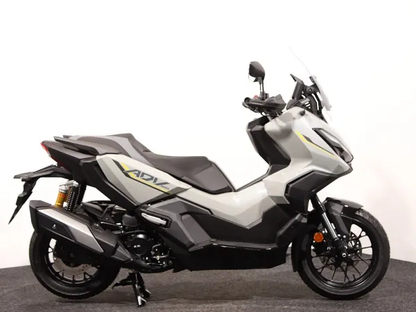 2026 Honda ADV 350 - € 8.299 (1/1)