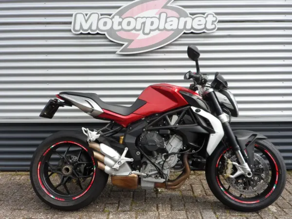 2015 MV Agusta Brutale 800 - €7,250 (1/1)
