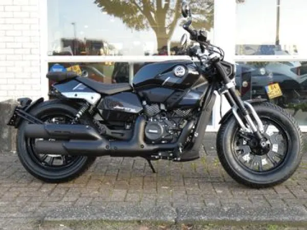 2026 Benelli Leoncino Bobber - € 6.999 (1/1)