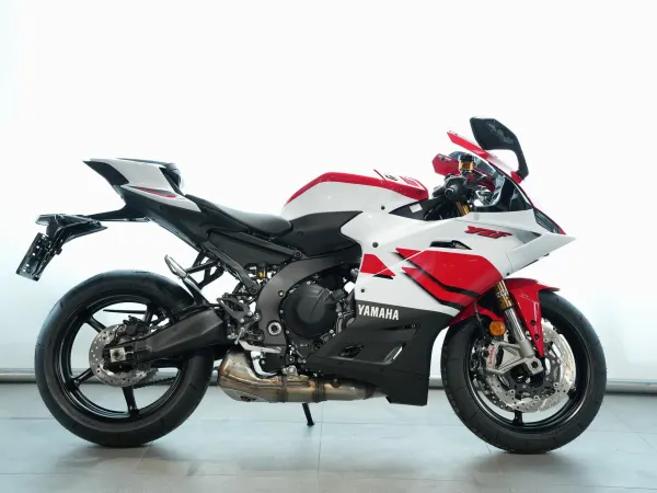 2026 Yamaha YZF R9 - €16,199 (1/1)