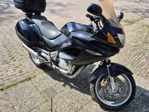 1999 Honda Deauville - €900 (1/1)