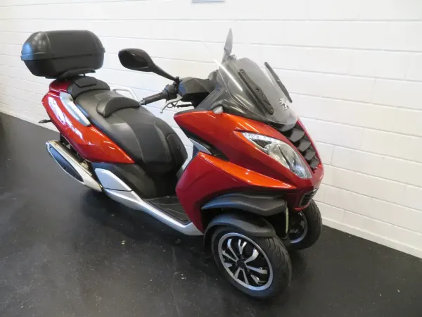 2014 Peugeot Metropolis 400 - €4,850 (1/1)