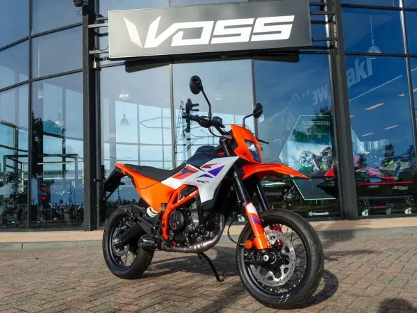 2025 KTM 390 SMC R - € 6.500 (1/1)