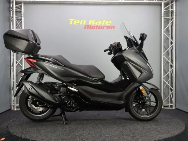 2023 Honda NSS 350 Forza - €6,440 (1/1)