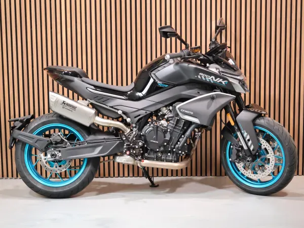2026 Cfmoto 800 NK Advanced - €9,299 (1/1)