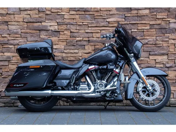 2020 Harley-Davidson Street Glide CVO FLHXSE - €32,500 (1/1)