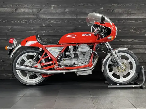 1995 Moto Guzzi  - € 49.990 (1/1)