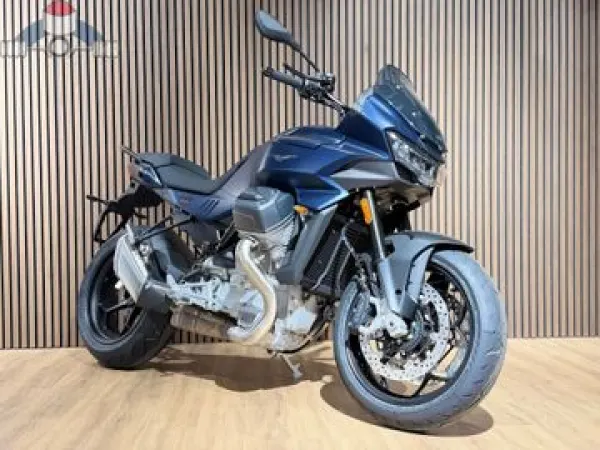 2026 Moto Guzzi V 100 Mandello - €17,900 (1/1)