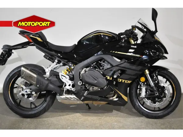 2025 QJMotor SRK 800 RR - € 11.499 (1/1)