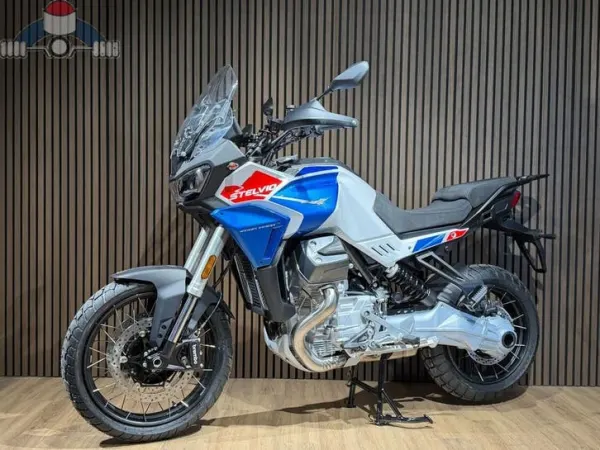 2025 Moto Guzzi Stelvio - €19,400 (1/1)