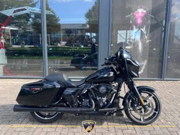 2024 Harley-Davidson Street Glide FLHX - € 29.990 (1/1)