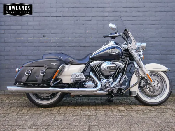 2013 Harley-Davidson Road King Classic FLHRC - €17,995 (1/1)