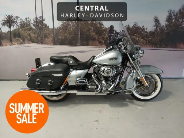 2011 Harley-Davidson Road King 1690 FLHRC Classic - € 12.950 (1/1)