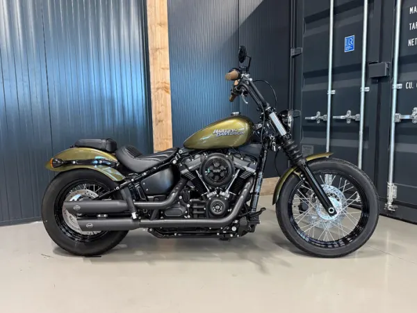 2017 Harley-Davidson Street Bob 107 - € 16.950 (1/1)
