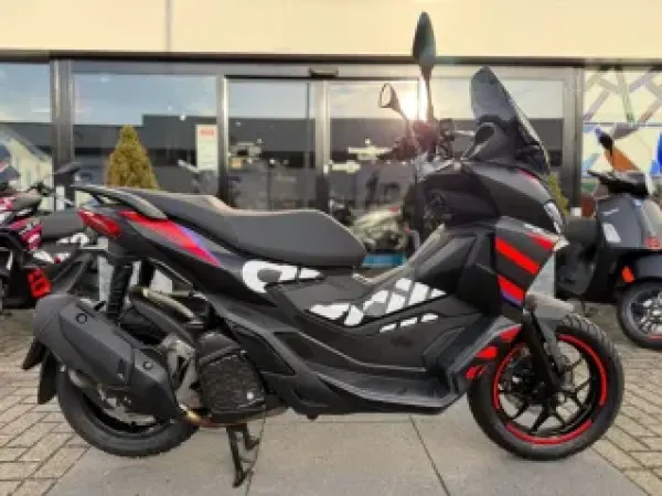 2024 Aprilia SR GT 200 Replica - € 3.395 (1/1)