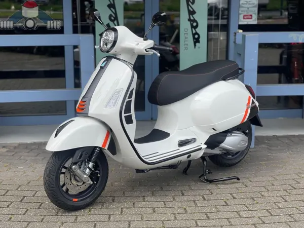 2026 Vespa GTS Supersport 310 - €7,599 (1/1)