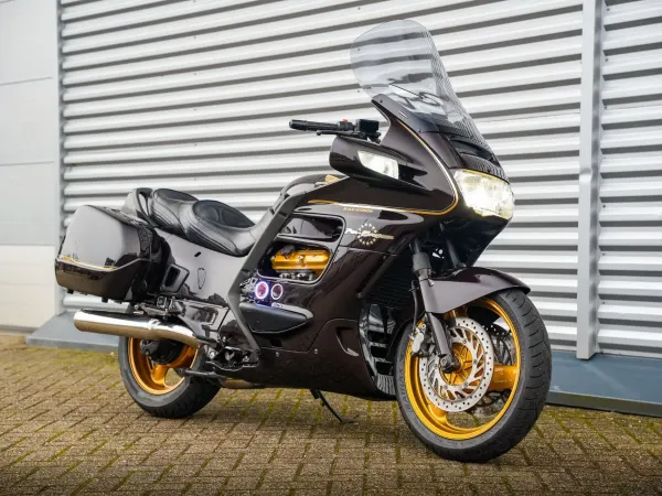 1996 Honda ST 1100 - €4,900 (1/1)