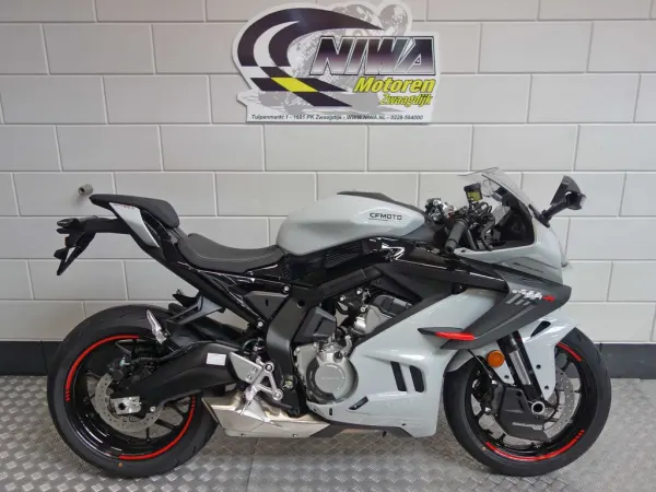 2026 Cfmoto 675 SR-R - € 8.999 (1/1)