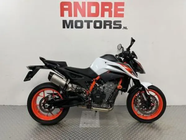 2020 KTM 890 Duke R - € 9.990 (1/1)
