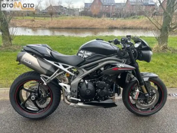 2018 Triumph Speed Triple RS - €10,250 (1/1)