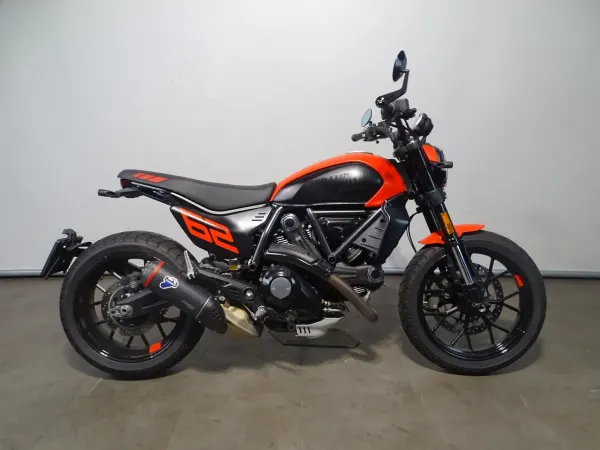 2023 Ducati Scrambler Full Throttle - € 10.290 (1/1)