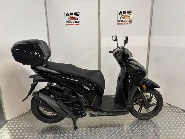 2026 Honda SH 350I - € 7.249 (1/1)