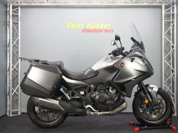 2022 Honda NT 1100 - €11,940 (1/1)