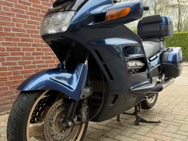 1997 Honda ST 1100 - €2,950 (1/1)