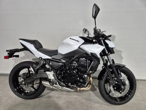2026 Kawasaki Z 650 - € 8.099 (1/1)