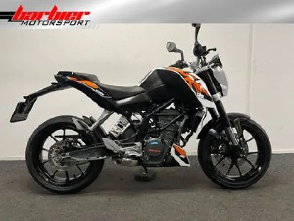 2016 KTM 125 Duke - € 3.890 (1/1)