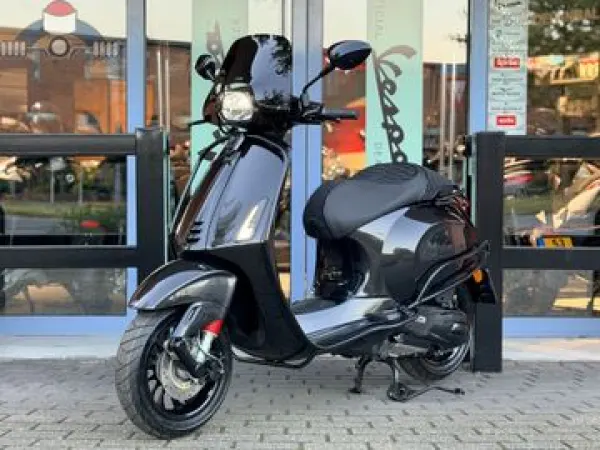 2025 Vespa Sprint 125 I-GET ABS - € 7.499 (1/1)