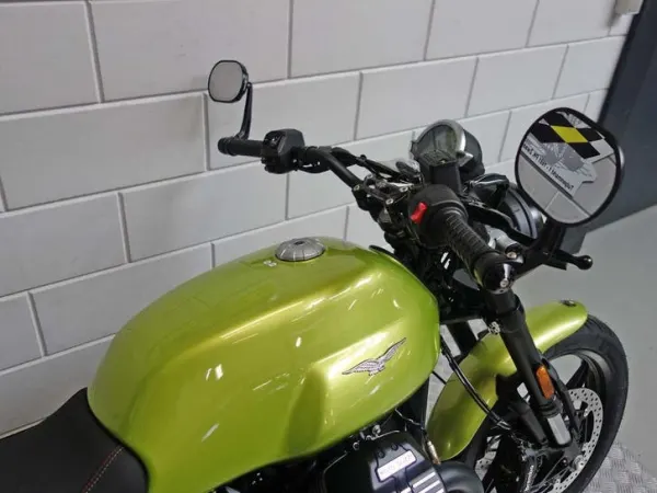 2026 Moto Guzzi V 7 - € 11.950 (1/1)
