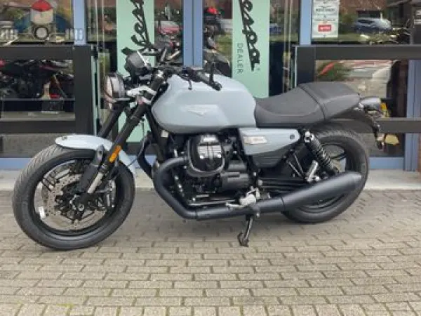 2026 Moto Guzzi V 7 Sport - € 12.500 (1/1)