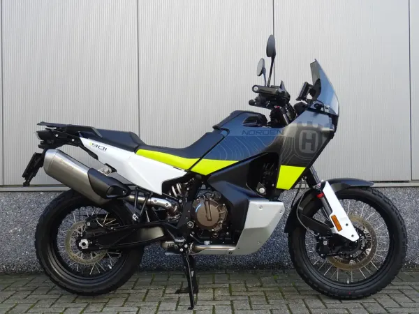 2022 Husqvarna Norden 901 - €9,945 (1/1)