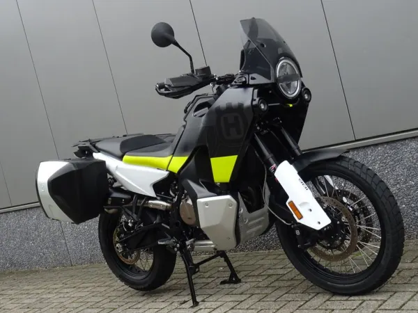 2022 Husqvarna Norden 901 - €10,445 (1/1)