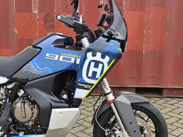 2023 Husqvarna Norden 901 - €14,950 (1/1)