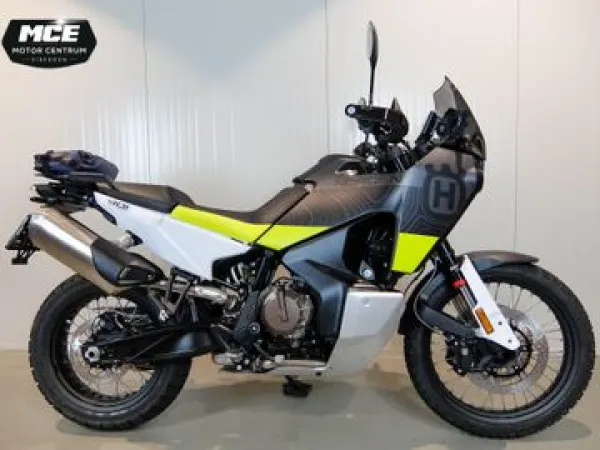 2023 Husqvarna Norden 901 - €13,990 (1/1)