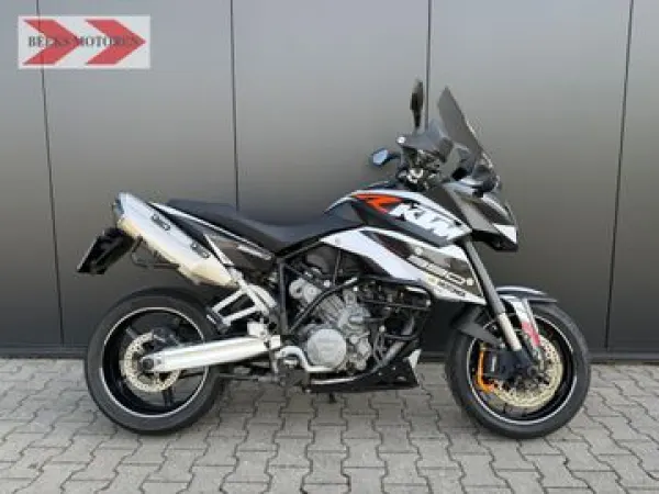 2010 KTM 990 Supermoto T SMT 2010-Groot Onderhoud Gehad - €6,750 · Bidding (1/1)