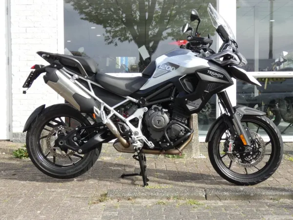 2024 Triumph Tiger 1200 GT - € 17.990 (1/1)