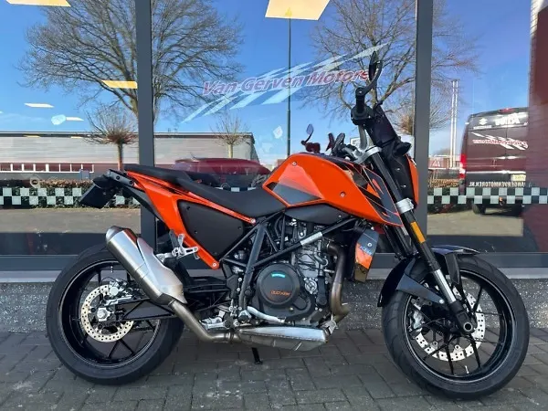 2016 KTM 690 Duke - € 6.290 (1/1)