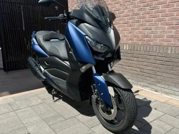 2019 Yamaha X-Max 300 - €4,900 (1/1)