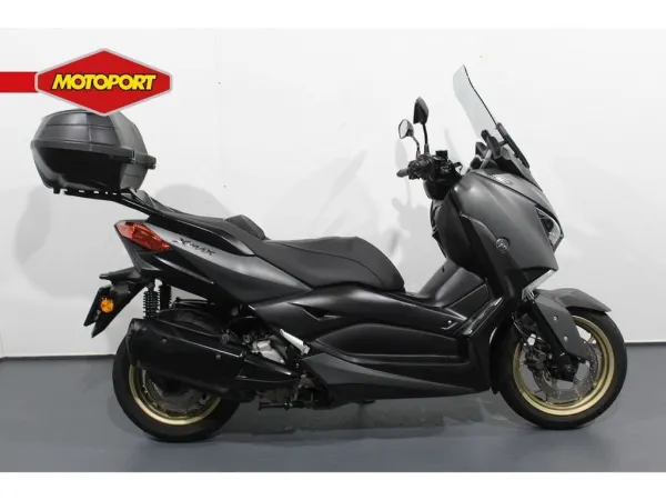 2021 Yamaha X Max 300 Tech Max - € 5.250 (1/1)