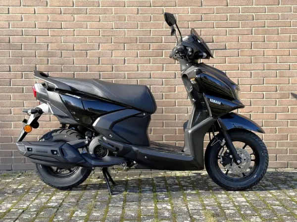 2026 Yamaha Rayzr - € 3.299 (1/1)