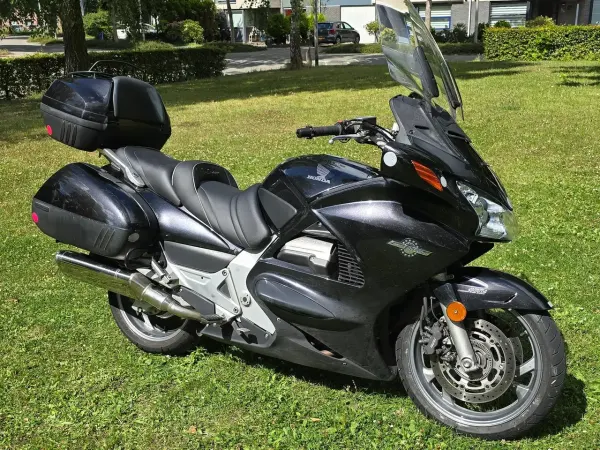 2011 Honda ST 1300 - €6,500 (1/1)