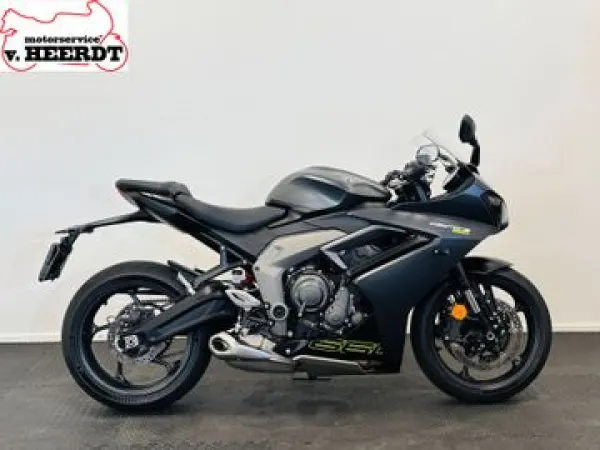 2025 Triumph Daytona 660 - €8,000 (1/1)