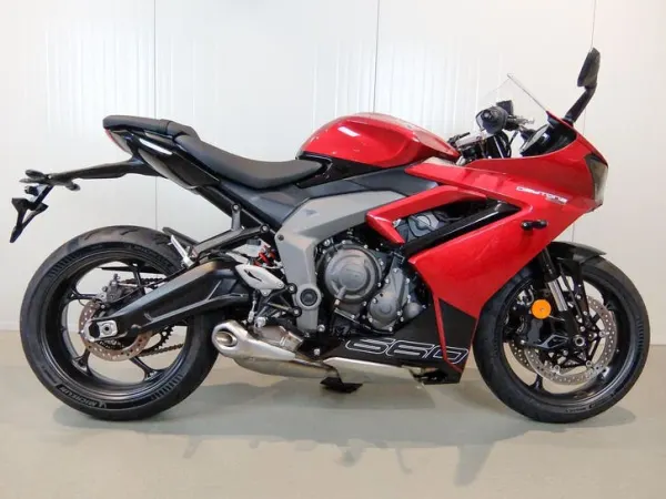 2025 Triumph Daytona 660 - €11,095 · Bidding (1/1)