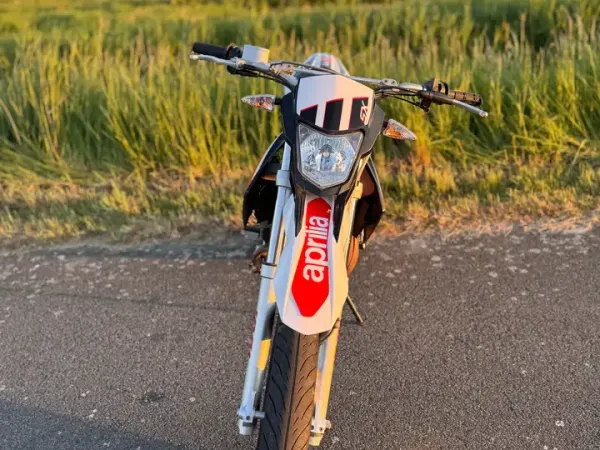 2016 Aprilia SX 50 - € 1.900 (1/1)