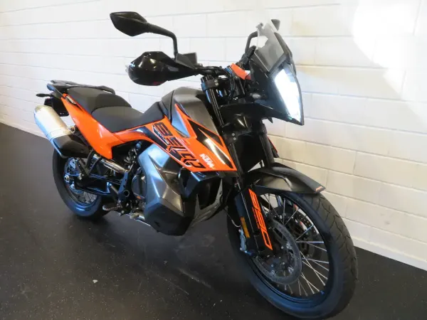 2022 KTM 890 Adventure - € 9.950 (1/1)